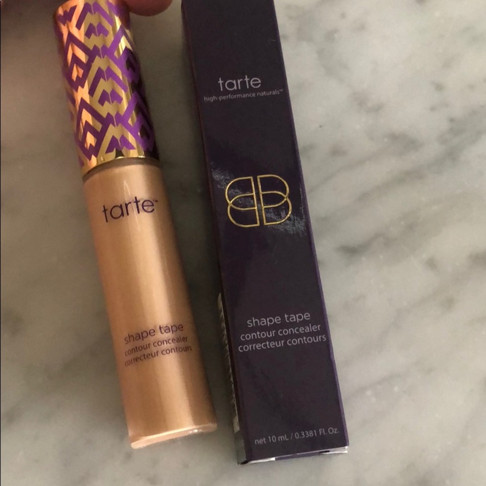NWT Tarte shape tape concealer in LIGHT MEDIUM